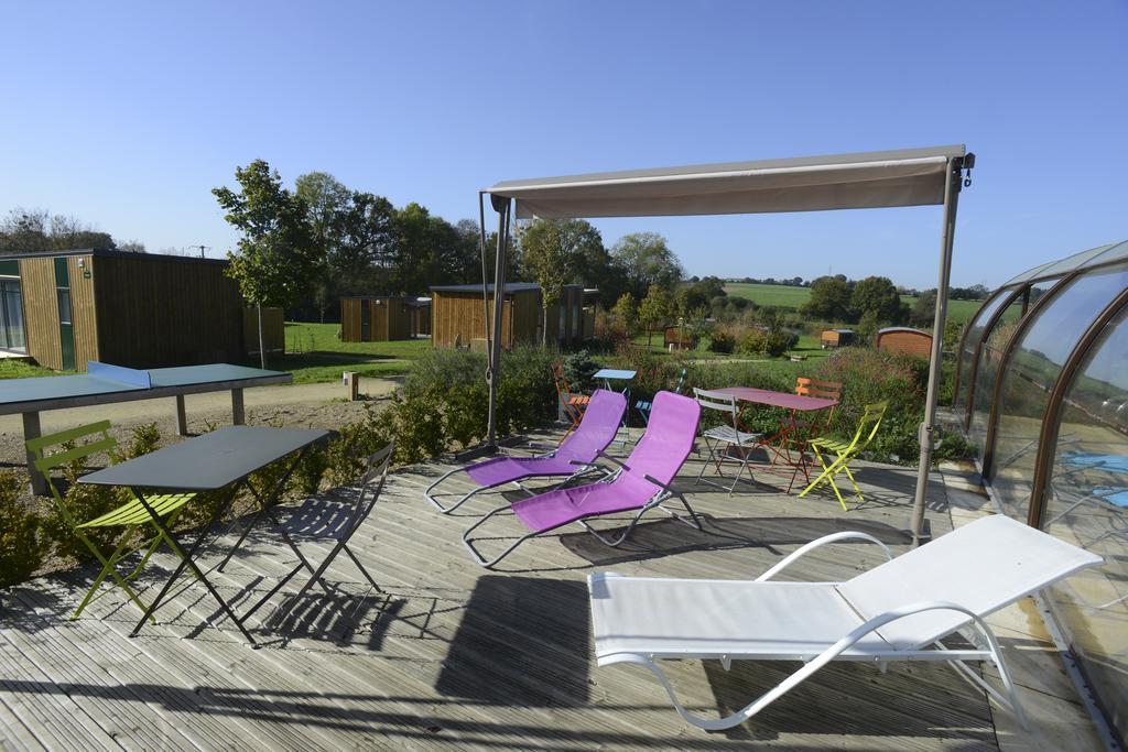 Les Roulottes & Cottages Du Moulin Chenille-Change Экстерьер фото