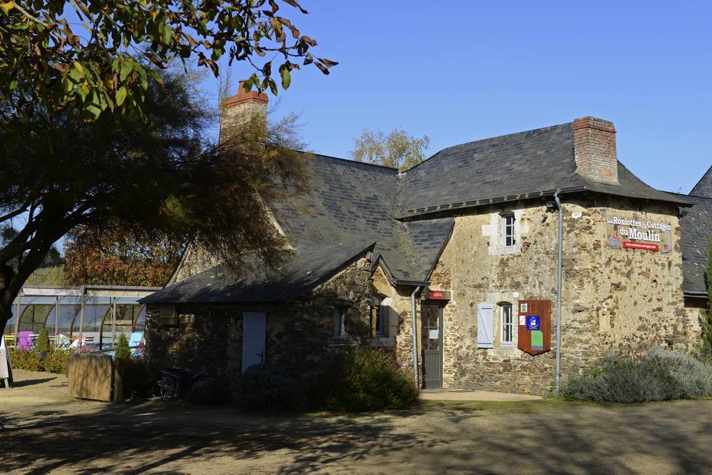 Les Roulottes & Cottages Du Moulin Chenille-Change Экстерьер фото