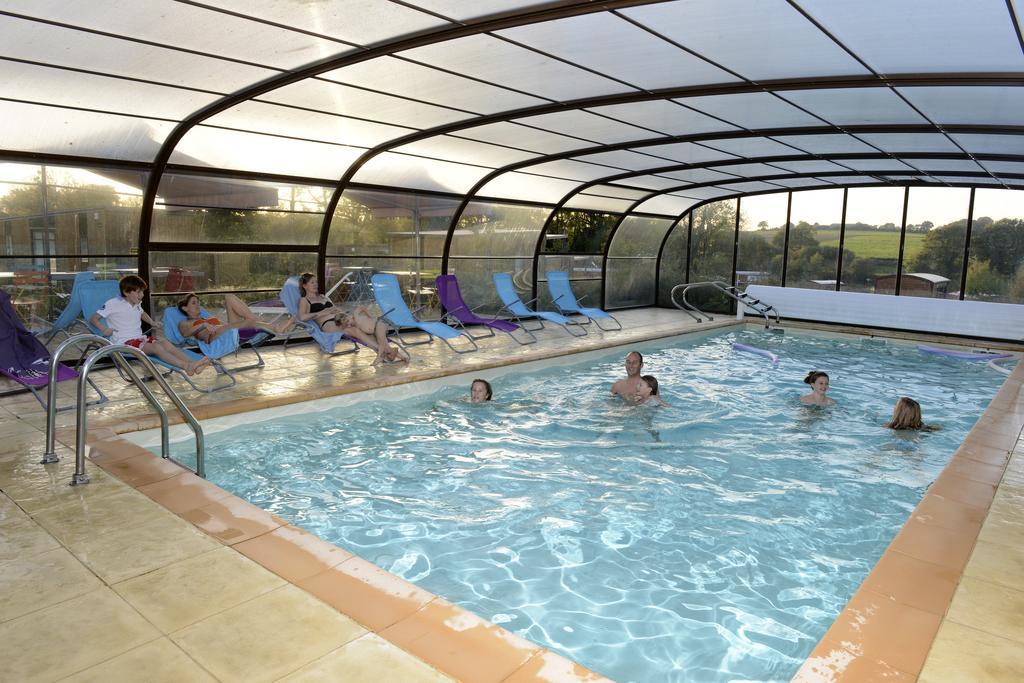 Les Roulottes & Cottages Du Moulin Chenille-Change Экстерьер фото